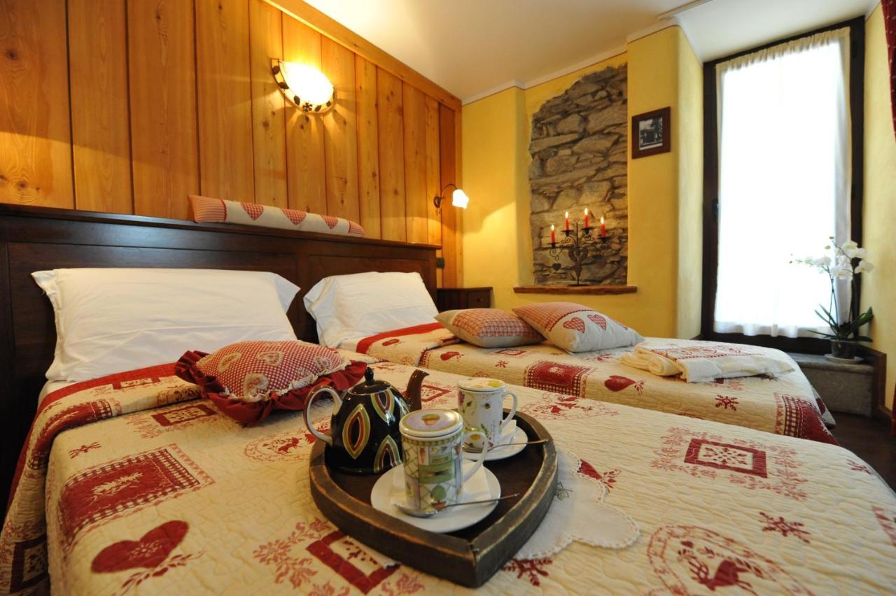 L'Ancien Paquier Chambre D'Hotes Valtournenche Exteriör bild
