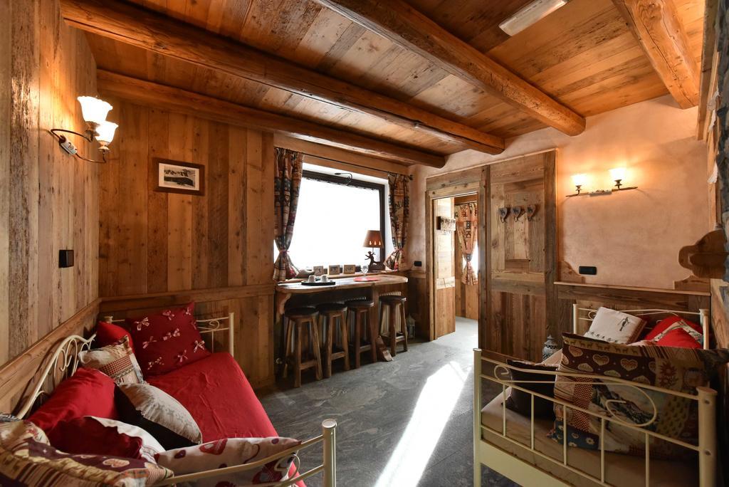 L'Ancien Paquier Chambre D'Hotes Valtournenche Exteriör bild