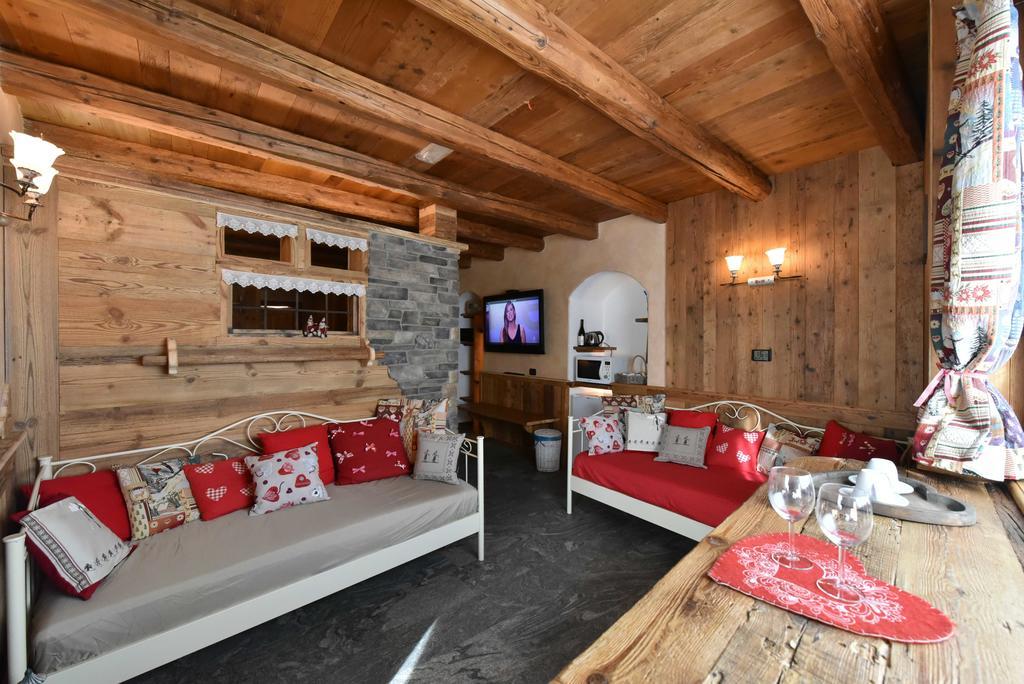 L'Ancien Paquier Chambre D'Hotes Valtournenche Exteriör bild