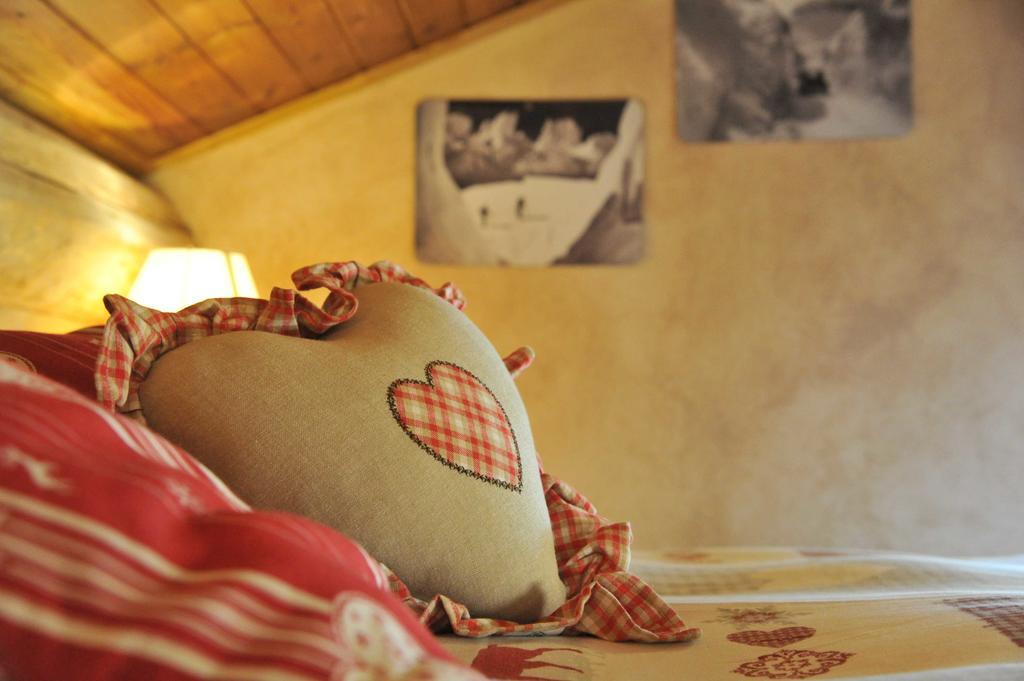 L'Ancien Paquier Chambre D'Hotes Valtournenche Exteriör bild