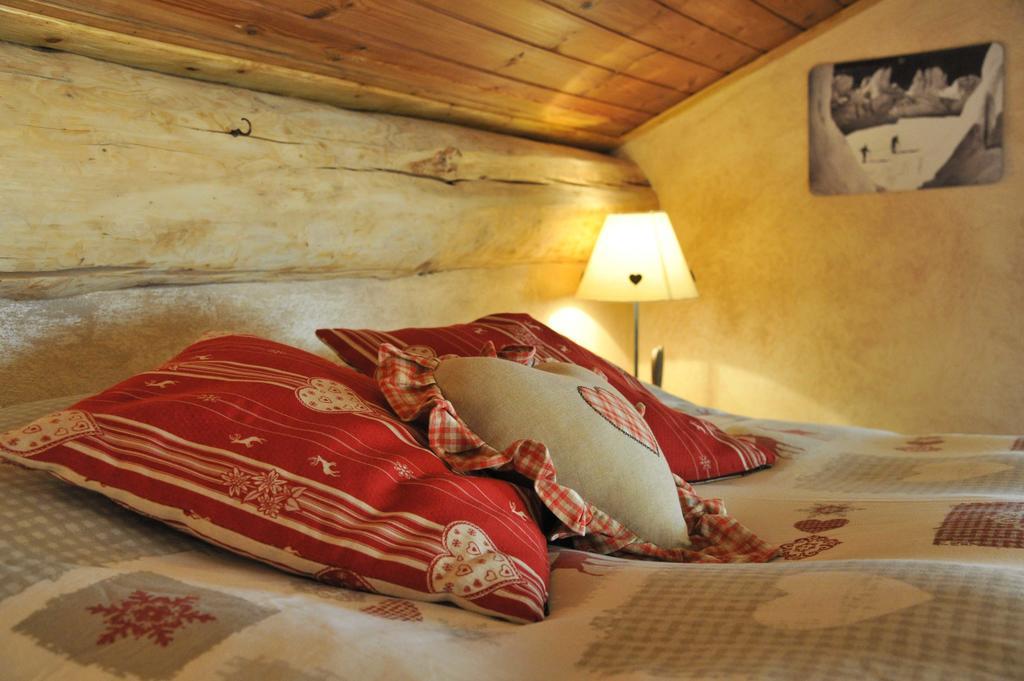 L'Ancien Paquier Chambre D'Hotes Valtournenche Exteriör bild